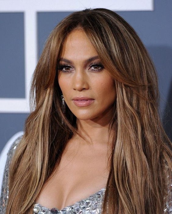 Jennifer Lopez: Το νέο look της που ήρθε ο καιρός να αντιγράψουμε