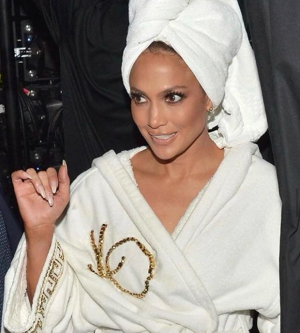 Jennifer Lopez: Δείτε το νυφικό manicure που επέλεξε για τον χριστιανικό της γάμο